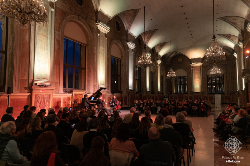 Re Enzo in Musica Orchestra Senzaspine Palazzo Re Enzo